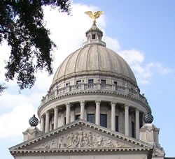 What's on top of the Mississippi capitol